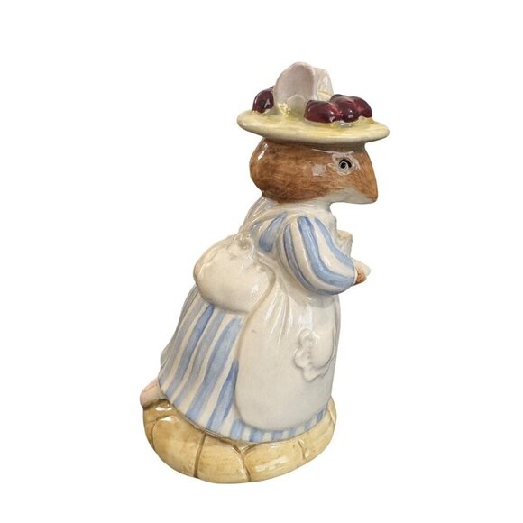 Vintage Royal Doulton 1982 Mrs. Apple Figurine By Jill Barklem Brambly Hedge Col - Picture 2 of 6